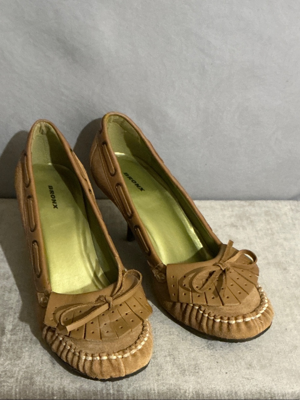 BRONX Moccasin Inspired Pumps
